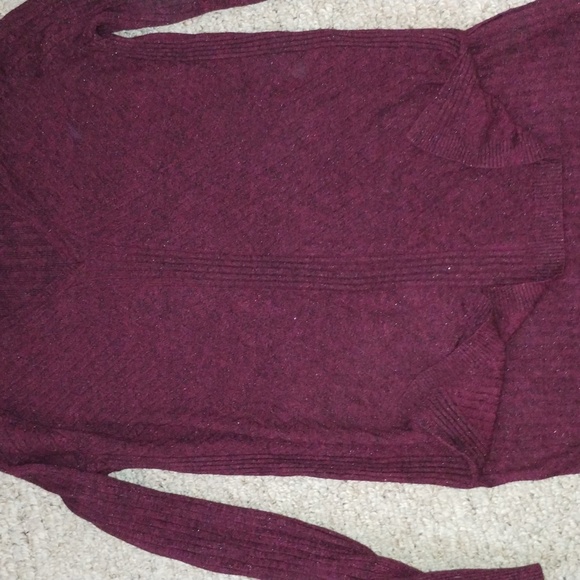 ⭐apt. 9 Slim Fit Women's V Neck Sweater Size Medium Merino Blend Burgundy - Picture 11 of 11